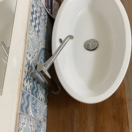 Pensión Correri 125 *